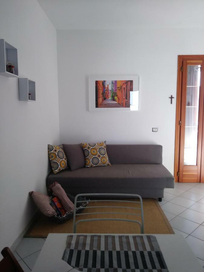 Angy House Apartment Iolanda di Savoia ภายนอก รูปภาพ